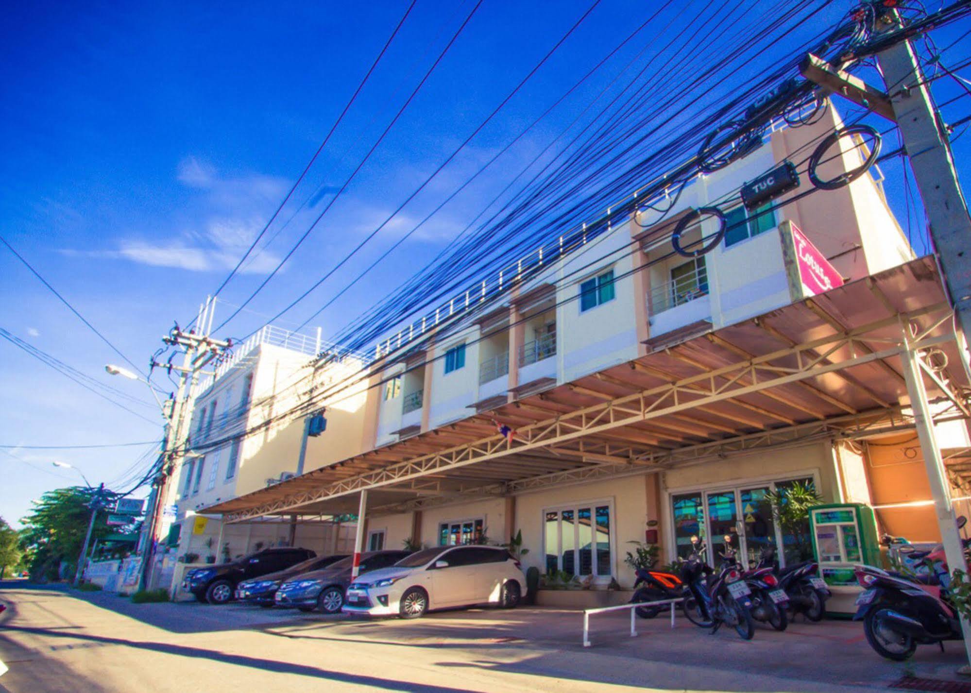 Lotus Suite Huahin Kültér fotó