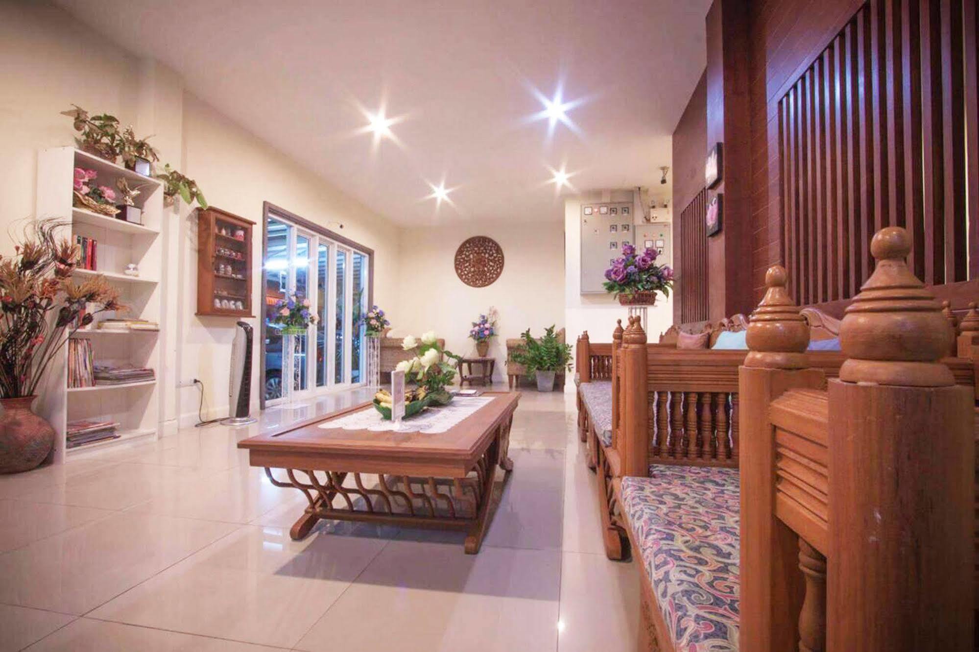 Lotus Suite Huahin Kültér fotó